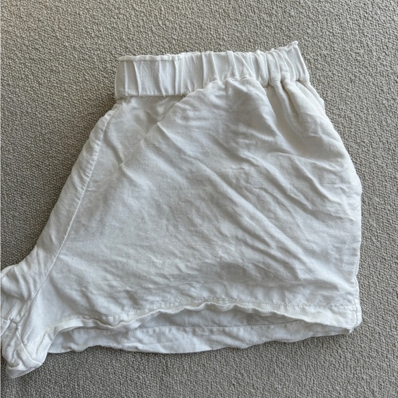 POSSE Linen White Shorts, Medium - Picture 4 of 4